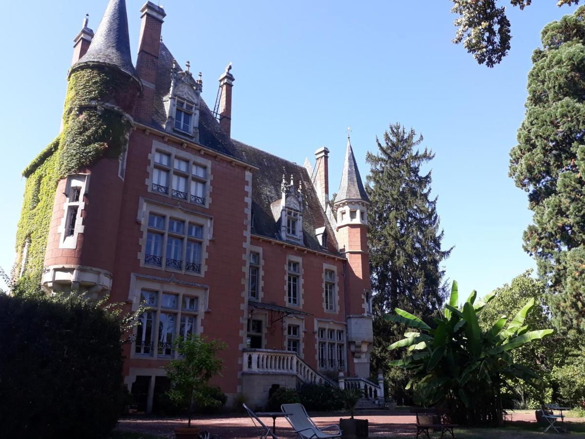 Chateau De La Vernede, La Grande Vernede Saint-Rémy-de-Chargnat 외부 사진