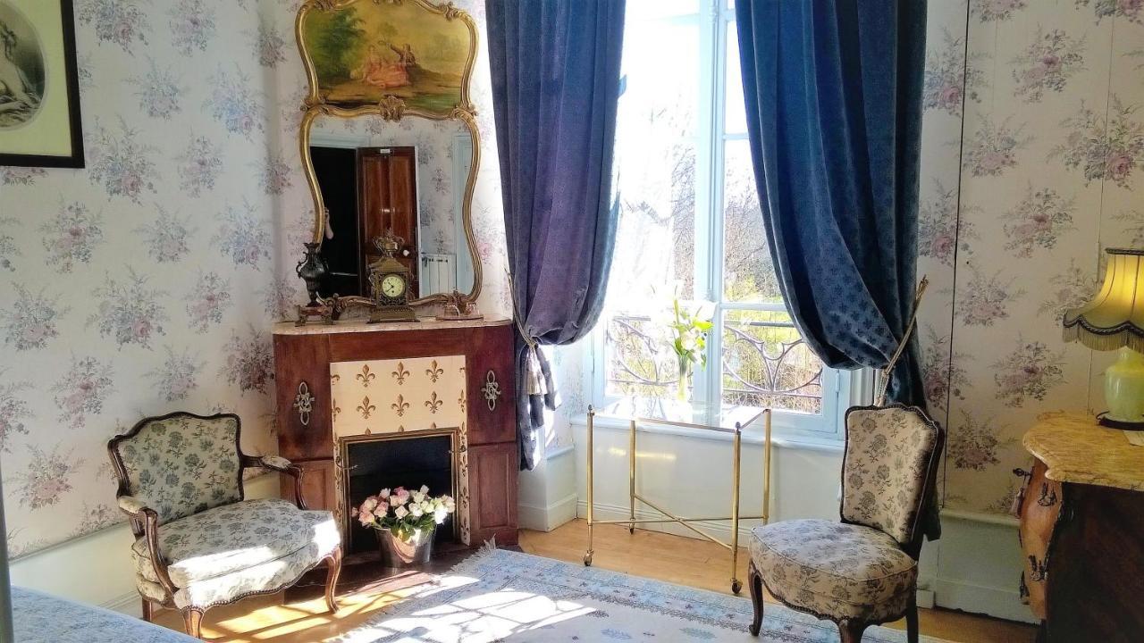 Chateau De La Vernede, La Grande Vernede Saint-Rémy-de-Chargnat 외부 사진