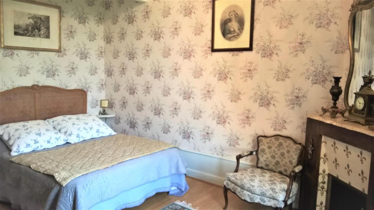 Chateau De La Vernede, La Grande Vernede Saint-Rémy-de-Chargnat 외부 사진