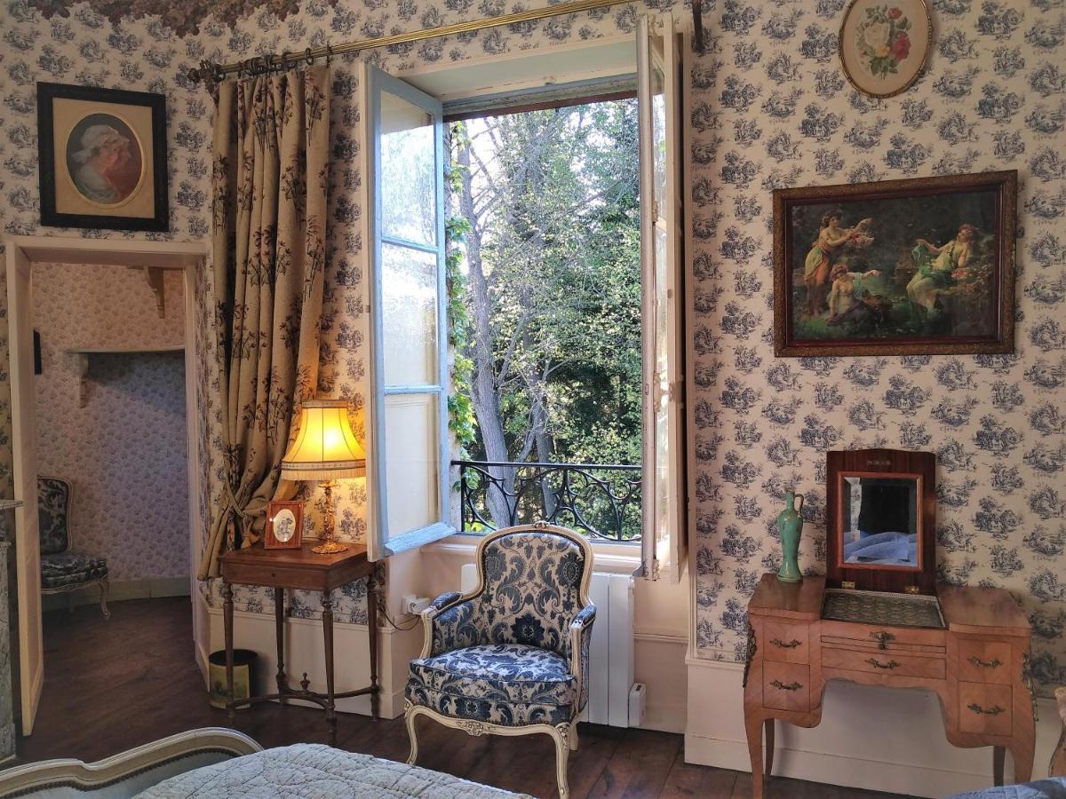 Chateau De La Vernede, La Grande Vernede Saint-Rémy-de-Chargnat 외부 사진