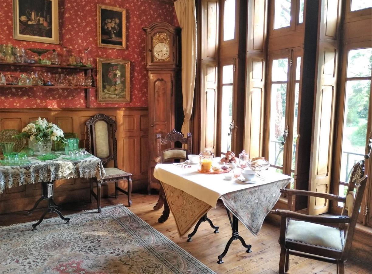 Chateau De La Vernede, La Grande Vernede Saint-Rémy-de-Chargnat 외부 사진